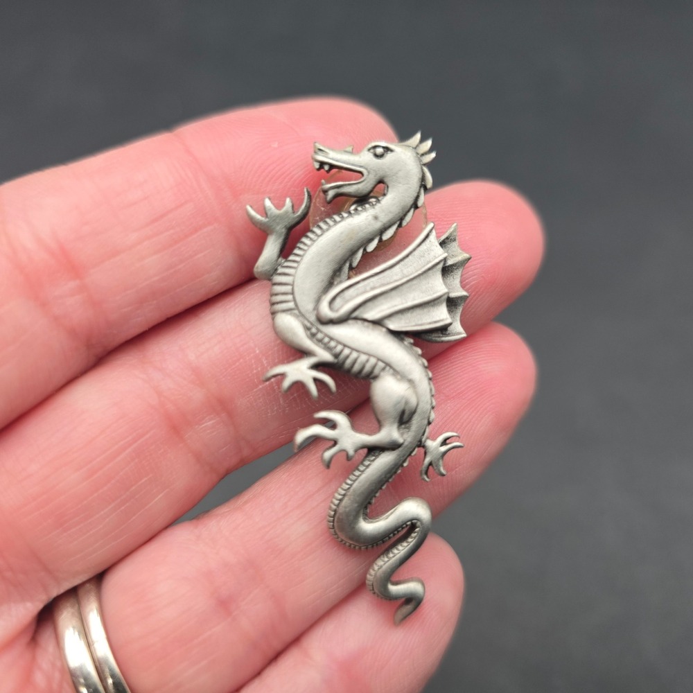 Vintage JJ 1986 Dragon Pin Pewter Silver Tone Mythical Creature Lapel Brooch